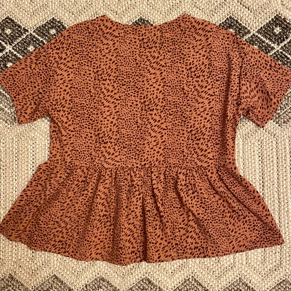 Peplum Deep Rust Blouse; small; excellent condition;lightweight - Picture 5 of 7
